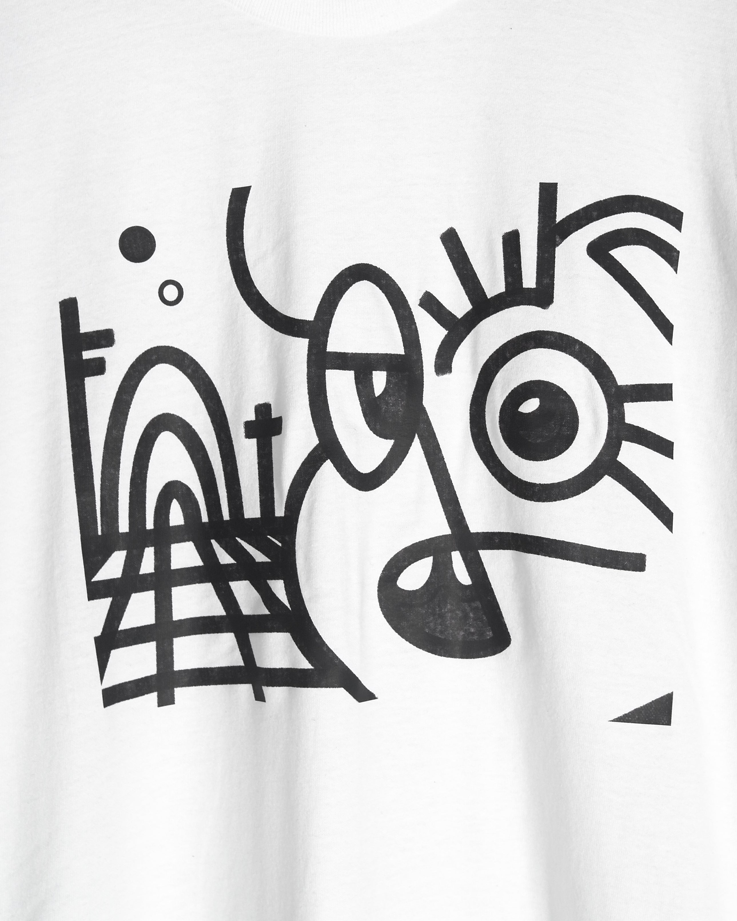[Yin-Yang With Teeth] tee