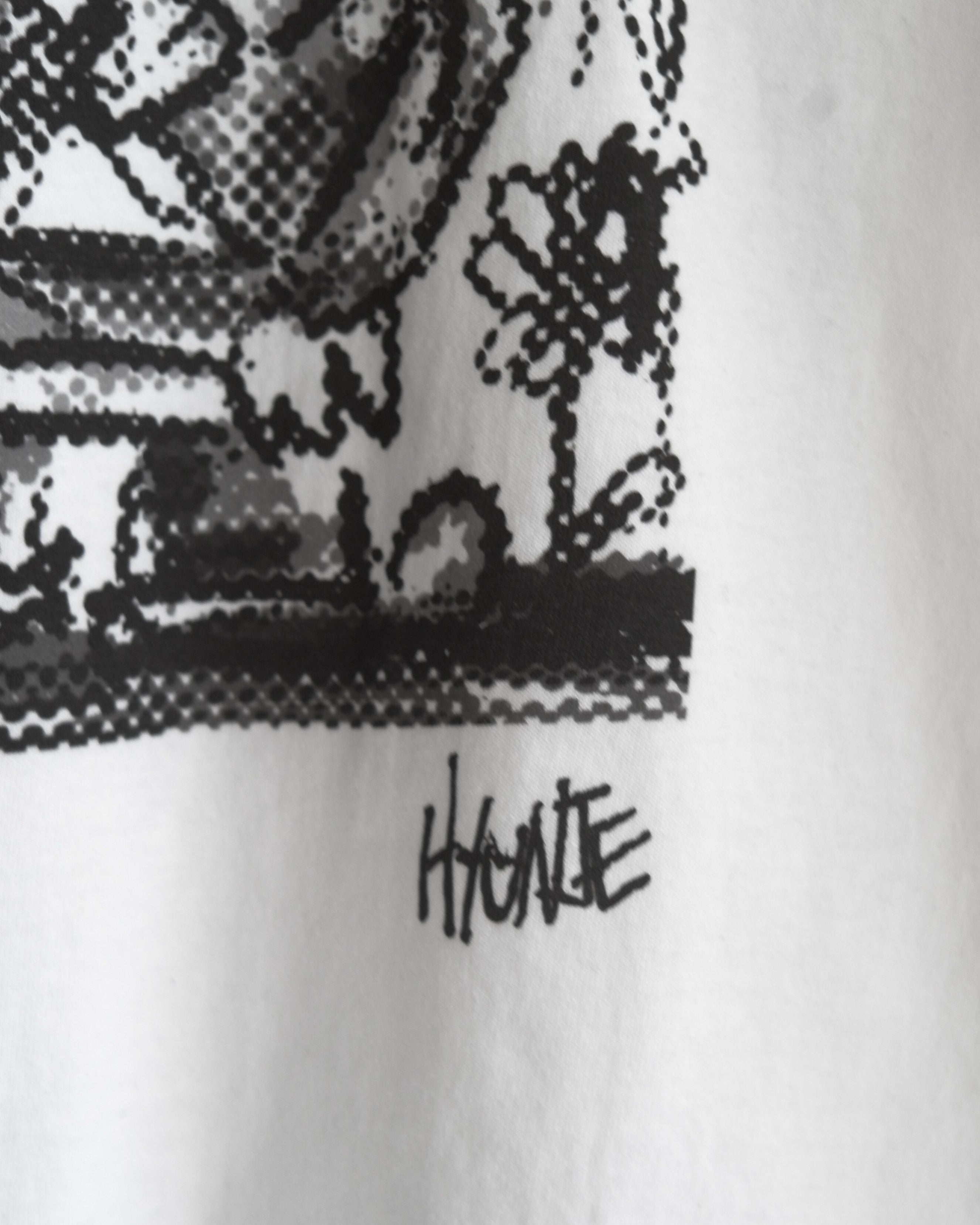 [Hi...] tee